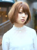 抜け感ショートボブ